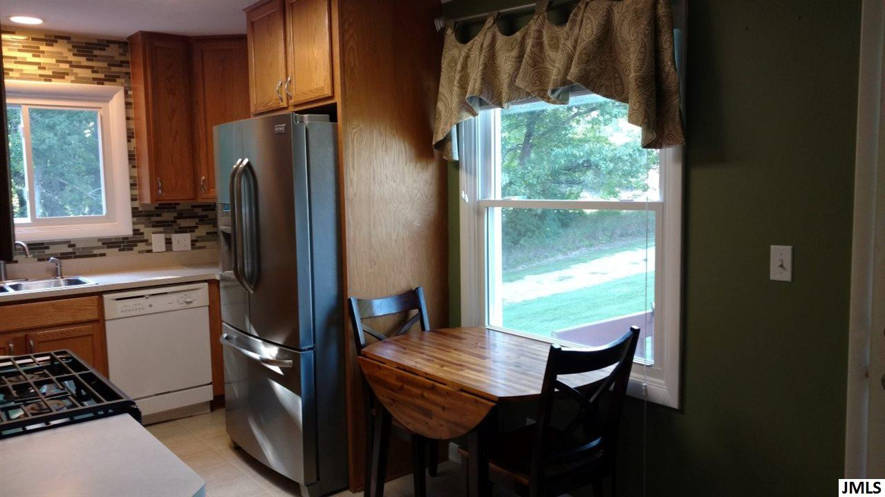 9937 Rexford Road Jackson, MI 49201 - Photo 5 of 36 Photo 5