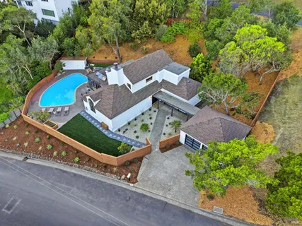 $2,975,000 | 17 Overhill Road, Mill Valley, CA 94941