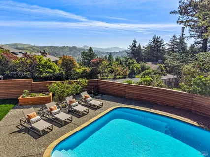 $2,975,000 | 17 Overhill Road, Mill Valley, CA 94941