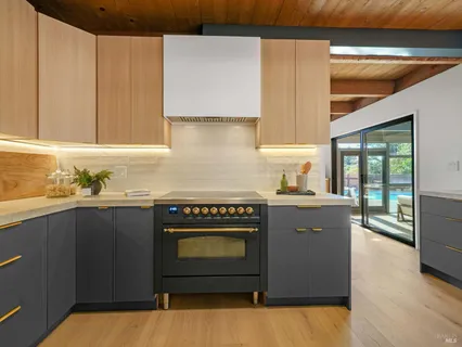 $2,975,000 | 17 Overhill Road, Mill Valley, CA 94941