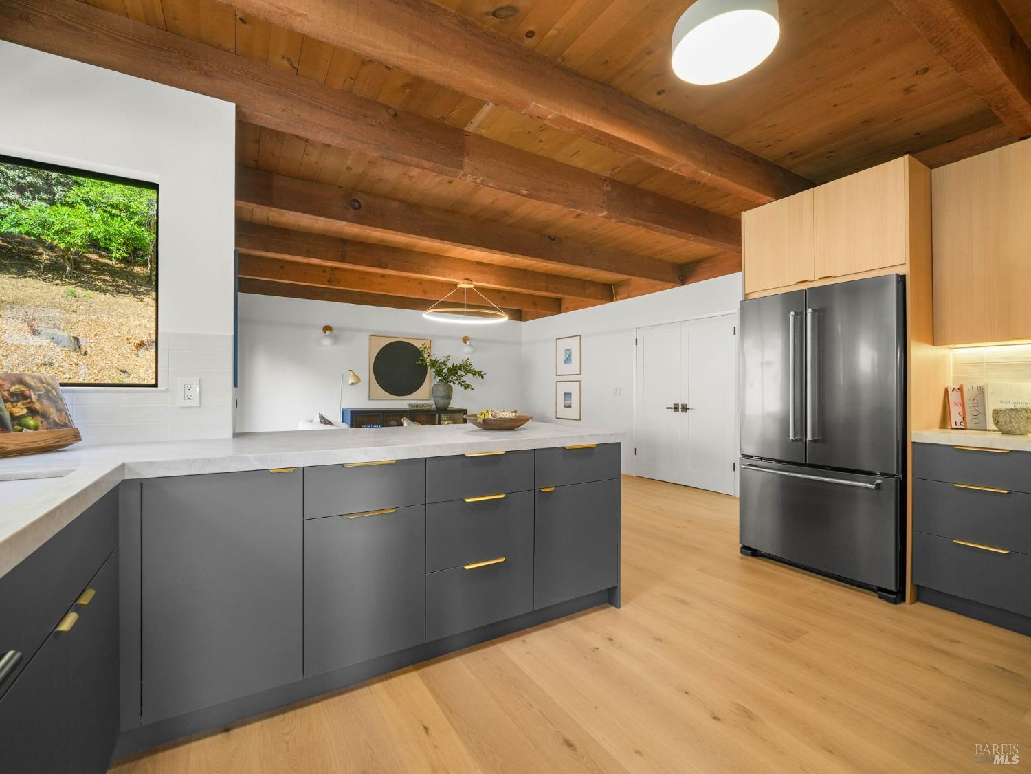 17 Overhill Road Mill Valley, CA 94941 - Photo 29 of 59