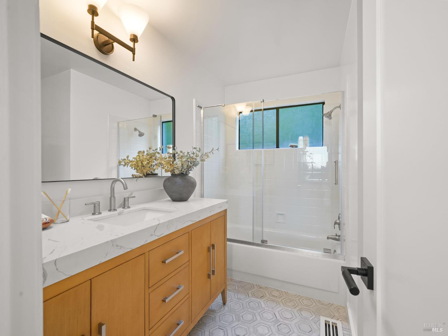 17 Overhill Road Mill Valley, CA 94941 - Photo 35 of 59