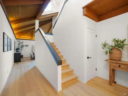 $2,975,000 | 17 Overhill Road, Mill Valley, CA 94941