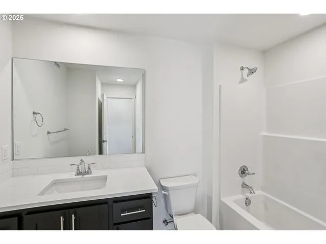 $494,900 | 1730 Northwest 18th Street, Battle Ground, WA 98604