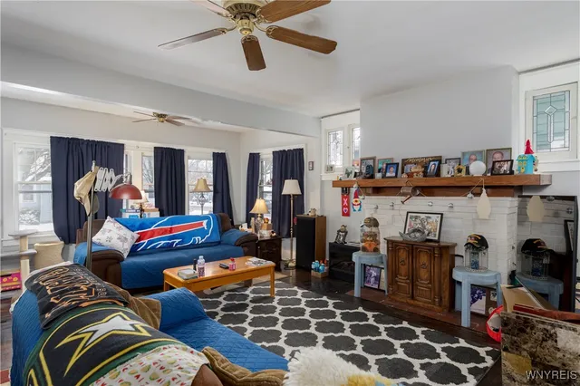 $279,900 | 51 Stevenson Street, Buffalo, NY 14220