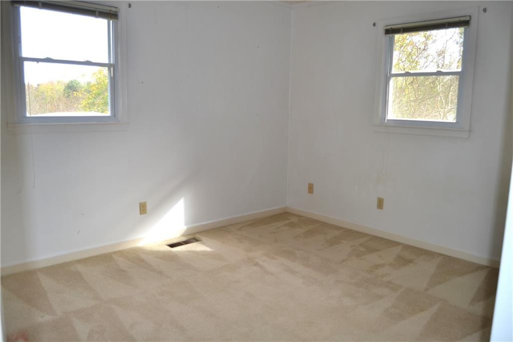 207 Random Lane Burlington, NC 27215 - Photo 9 of 19 Gallery Image 9