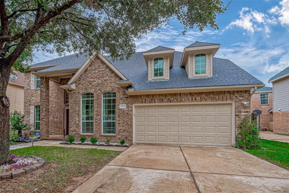 22922 Montclair Park Lane Spring, TX 77373 - Photo 2 of 46