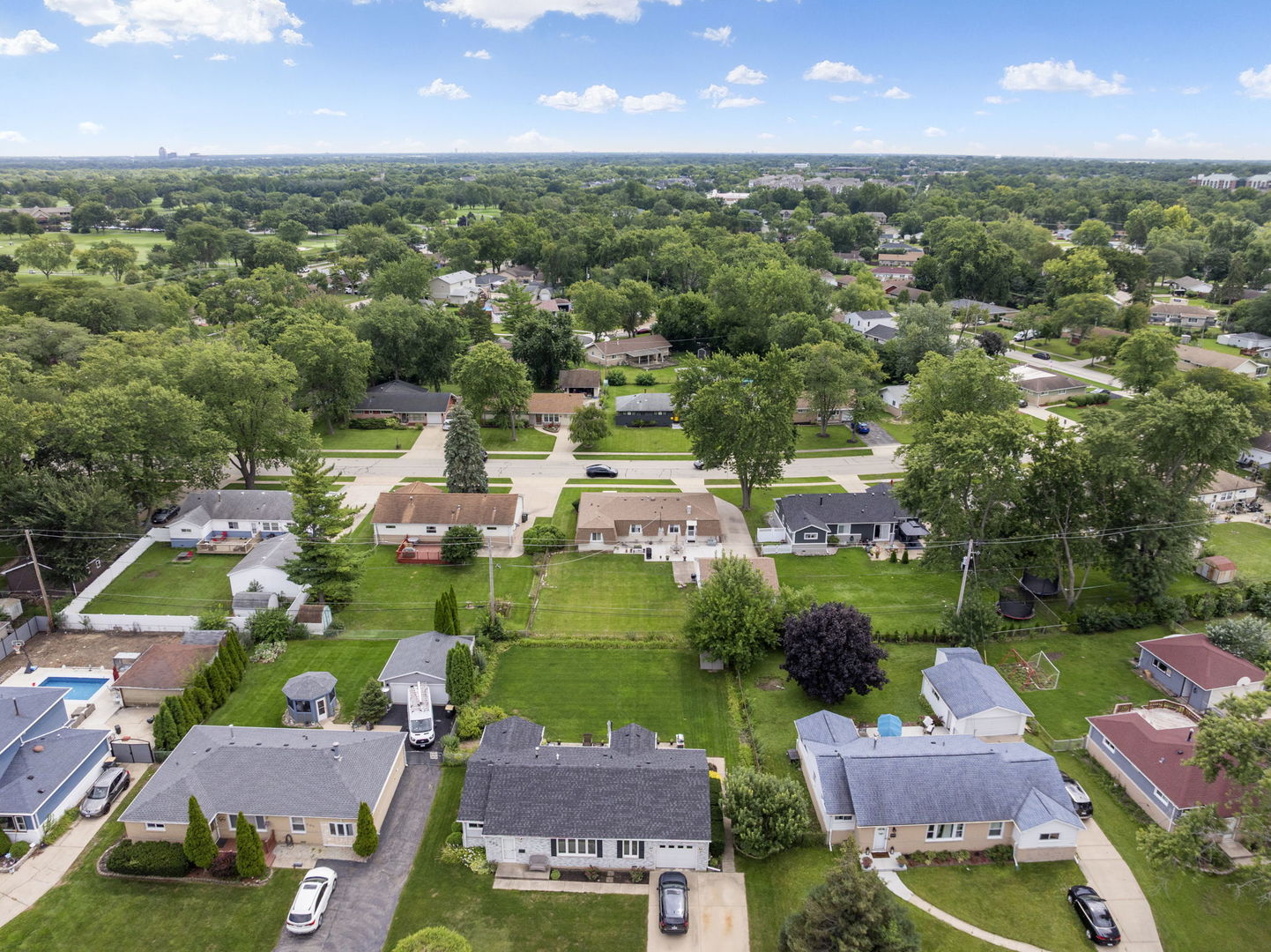 100 Des Plaines Lane Hoffman Estates, IL 60169 - Photo 35 of 36