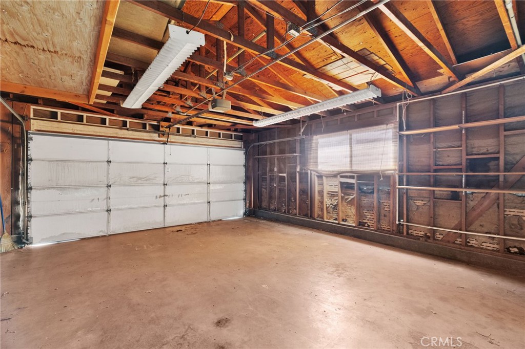 1405 Piute Street Barstow, CA 92311 - Photo 23 of 32 a view of an empty room