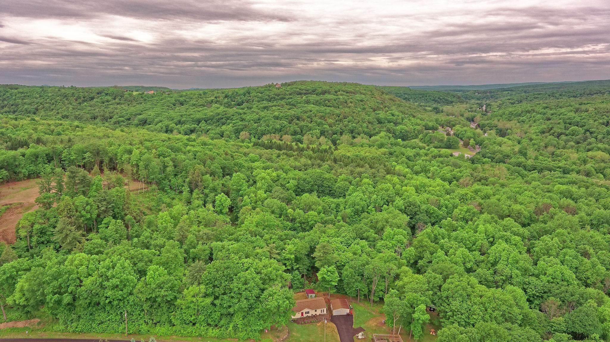 8.5 Gorgeous Acres