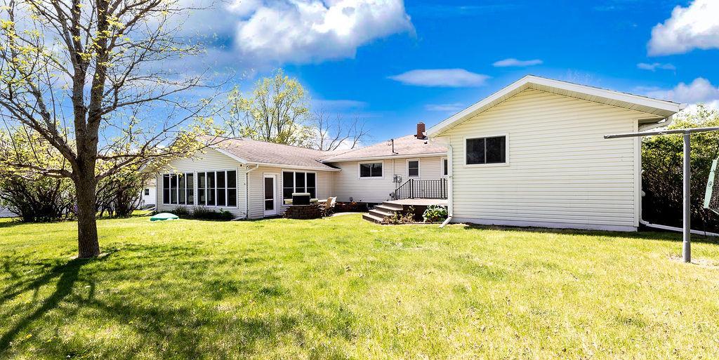 403 Richwood Road Detroit Lakes, MN 56501 - Photo 2 of 55