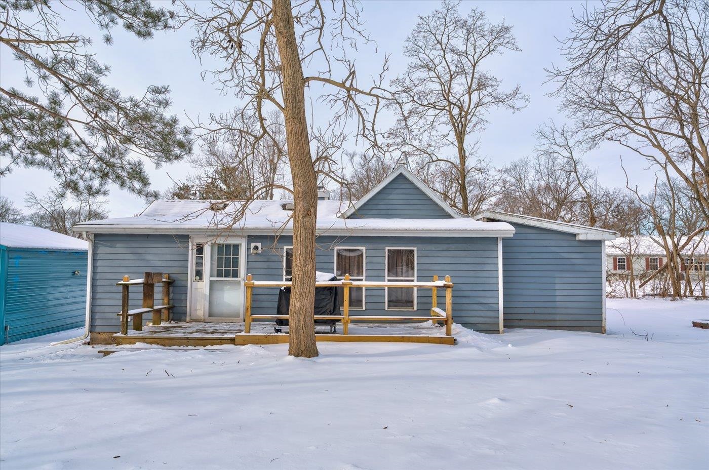 423 Cross Street Poynette, WI 53955 - Photo 7 of 36