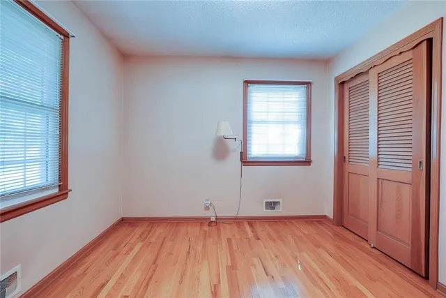 $260,000 | 4722 Hedges Avenue, Kansas City, MO 64133