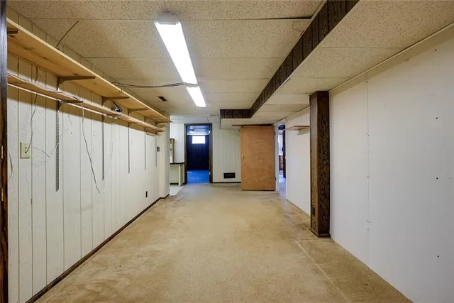 $260,000 | 4722 Hedges Avenue, Kansas City, MO 64133