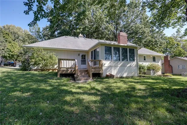 $260,000 | 4722 Hedges Avenue, Kansas City, MO 64133