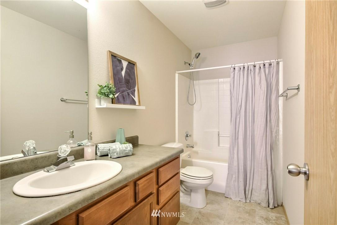 29734 217th Place Southeast Kent, WA 98042 - Photo 24 of 40