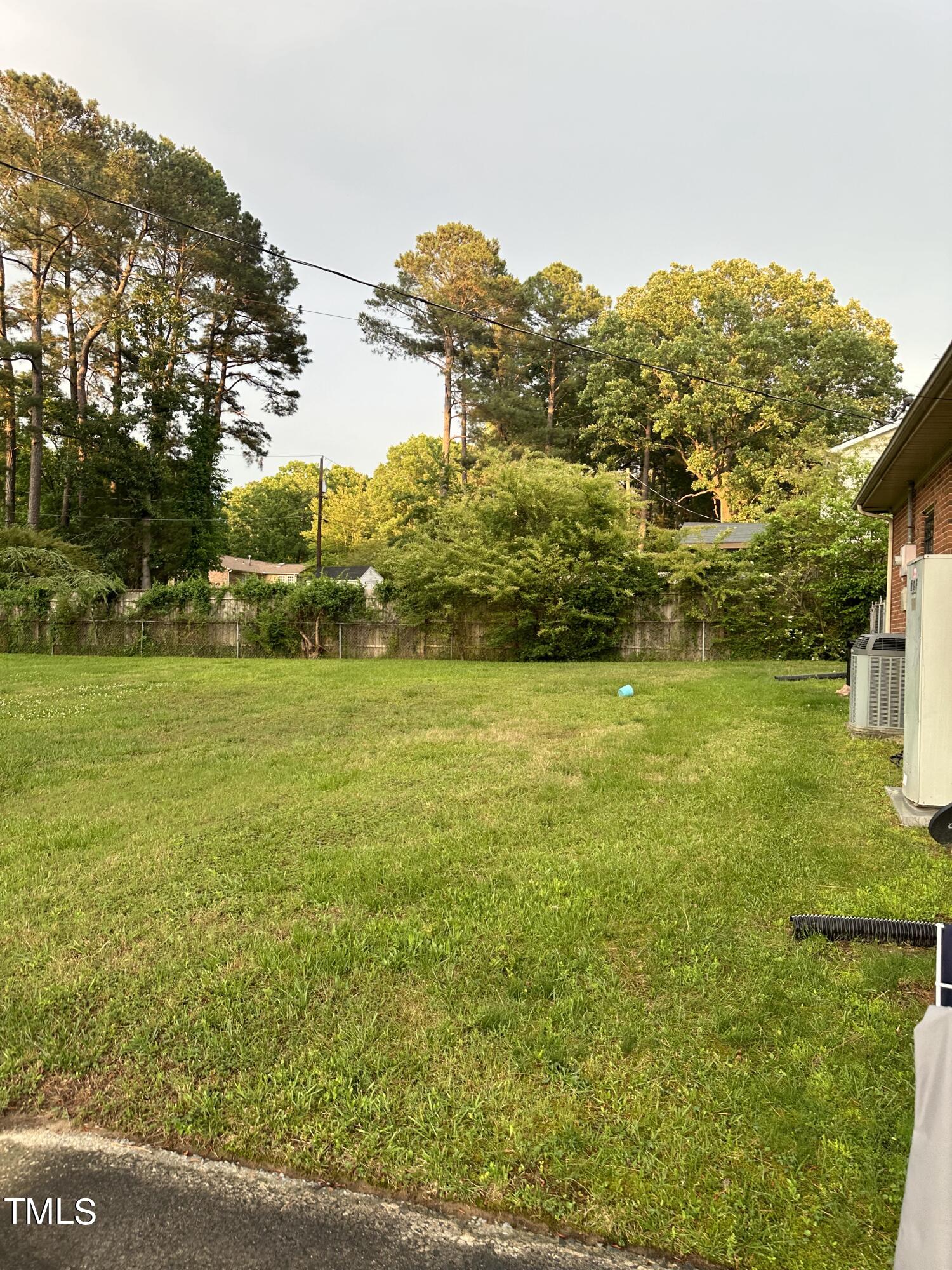 815 Forge Road Durham, NC 27713 - Photo 5 of 14 IMG_7126
