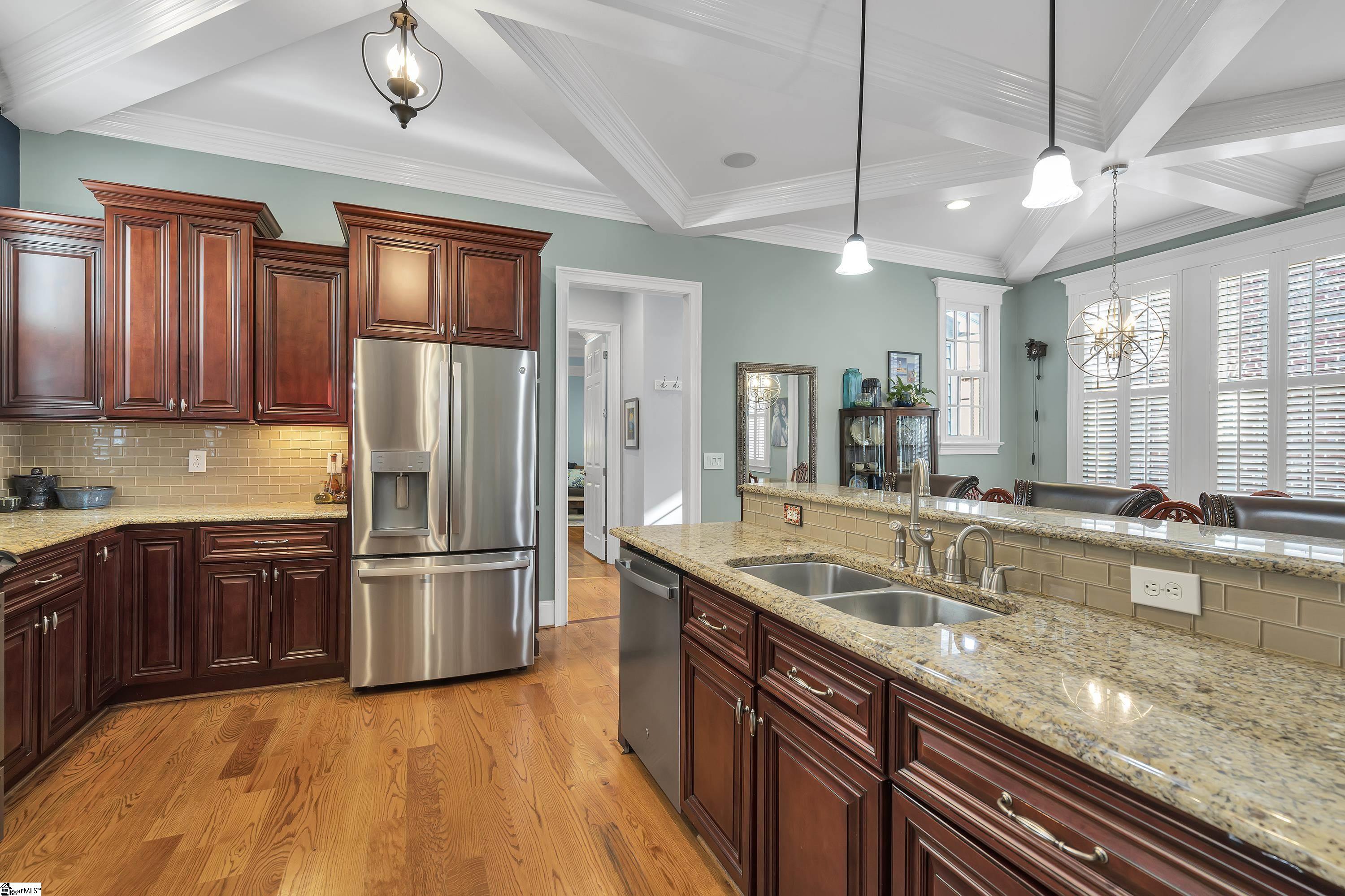 8 Ruskin Square Greenville, SC 29607 - Photo 12 of 35