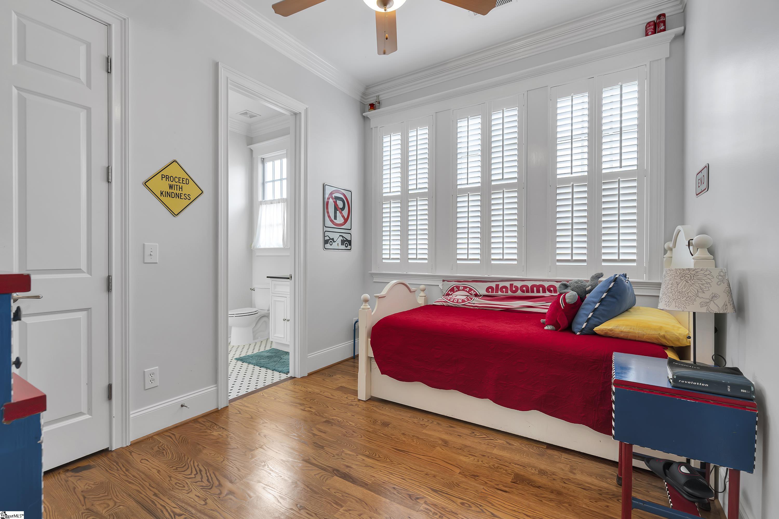 8 Ruskin Square Greenville, SC 29607 - Photo 22 of 35