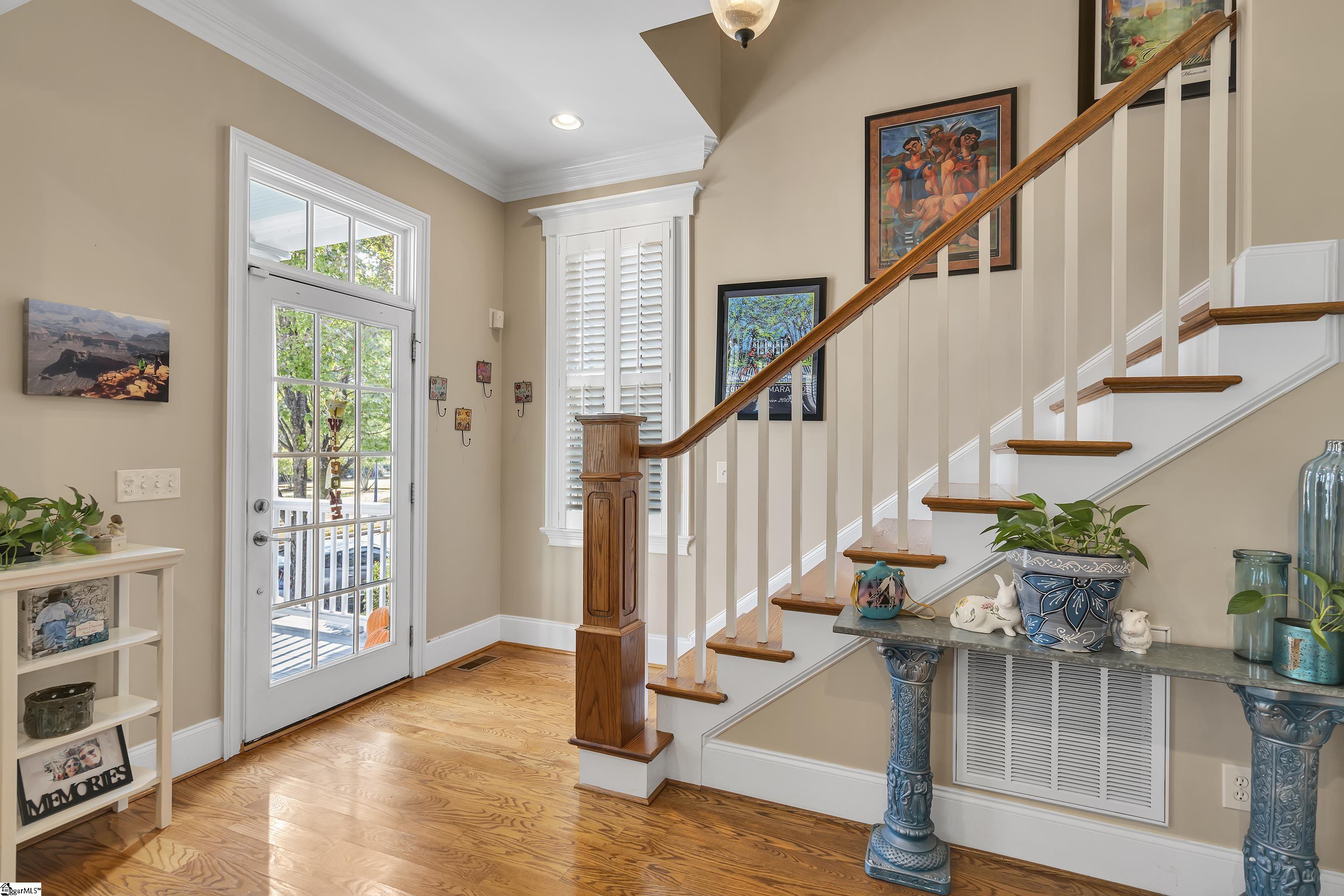 8 Ruskin Square Greenville, SC 29607 - Photo 3 of 35