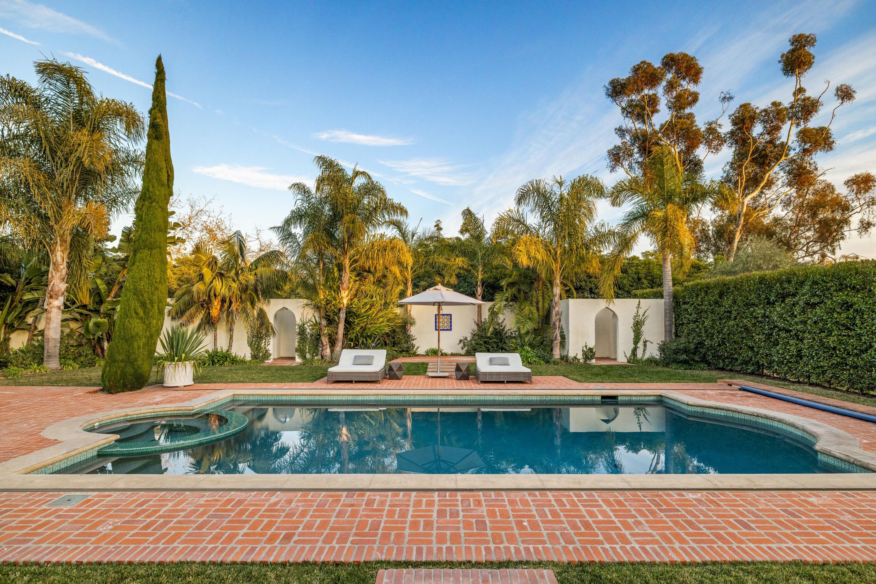 1284 Mesa Road Montecito, CA 93108 - Photo 25 of 26 Pool
