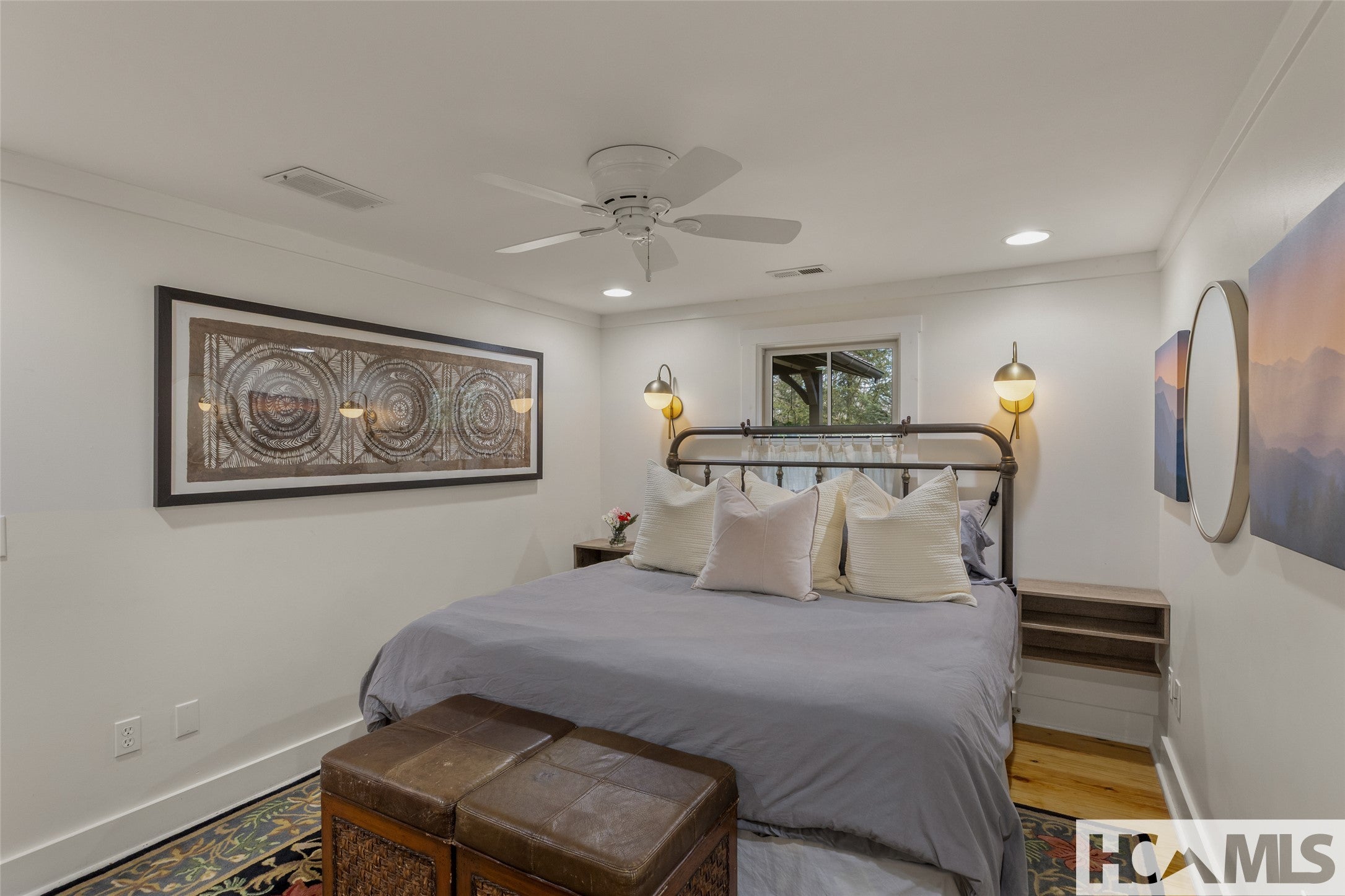 464 Franklin Road Highlands, NC 28741 - Photo 32 of 47 Owners' bedroom