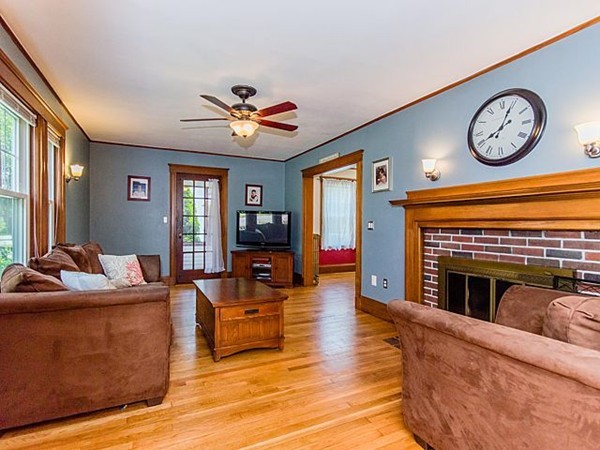 63 Circuit Road Dedham, MA 02026 - Photo 6 of 25 Gallery Image 6