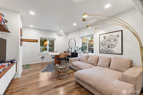 $875,000 | 721 North 88th Street, Seattle, WA 98103