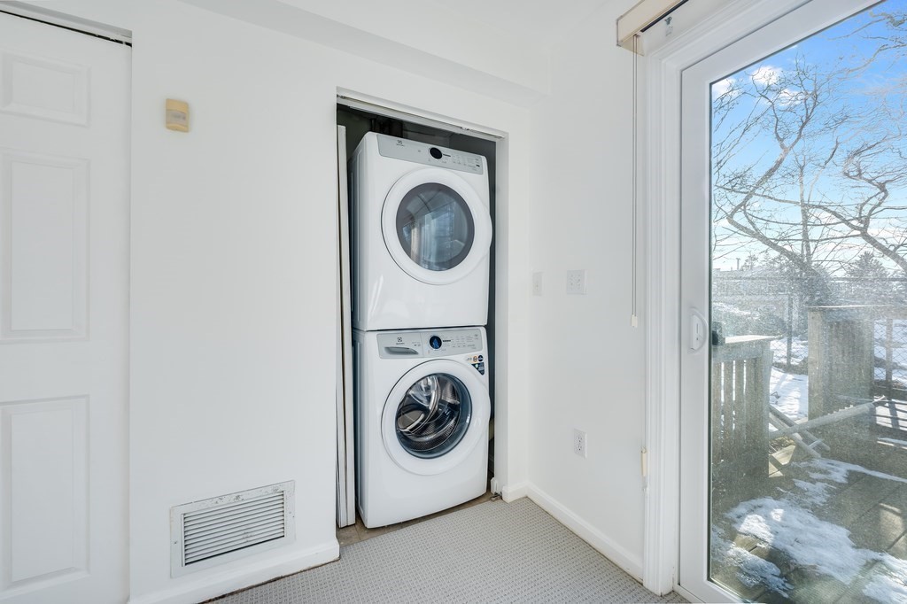 100 Anderer Lane, Unit 2 Boston, MA 02132 - Photo 18 of 22