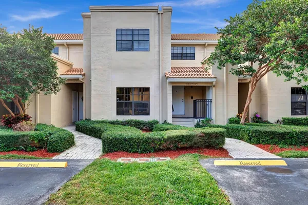$2,500 | 6698 Montego Bay Boulevard, Unit F, Boca Raton, FL 33433