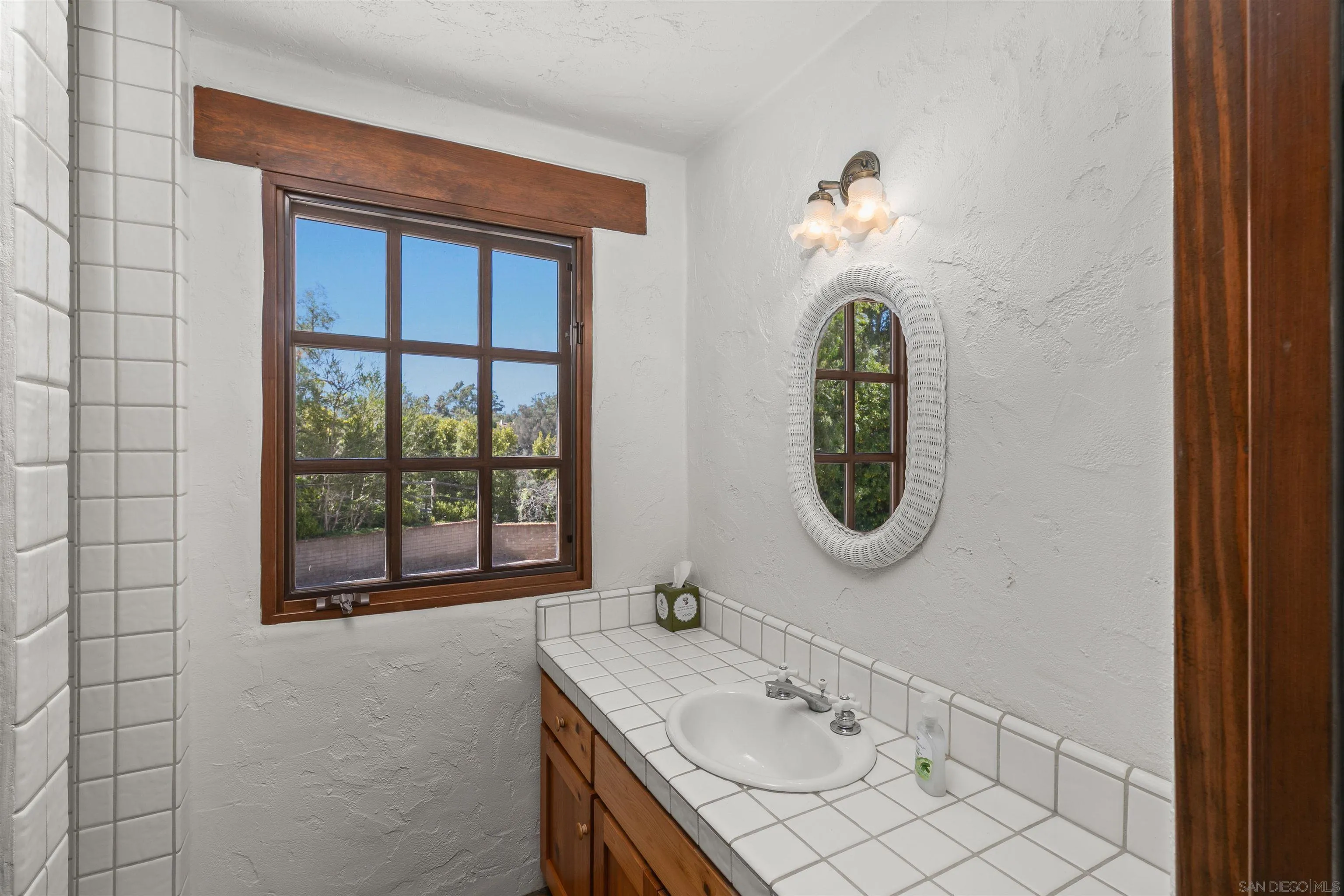 5443 Calzada Del Bosque Rancho Santa Fe, CA 92067 - Photo 43 of 54