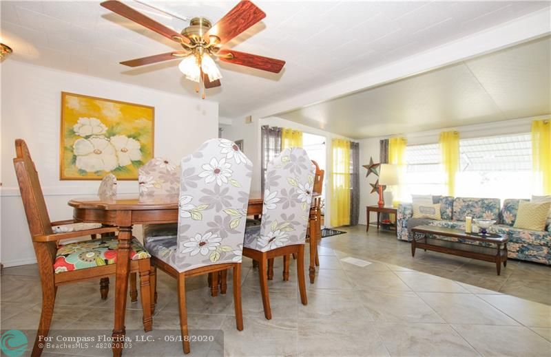 8630 Southwest 18th Place Davie, FL 33324 - Photo 19 of 58