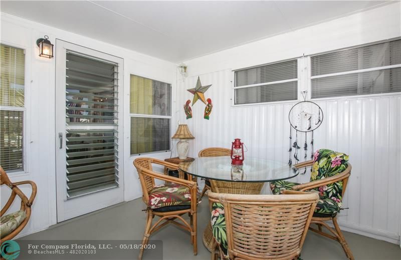 8630 Southwest 18th Place Davie, FL 33324 - Photo 27 of 58