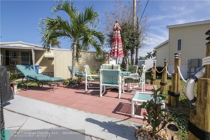 8630 Southwest 18th Place Davie, FL 33324 - Photo 40 of 58