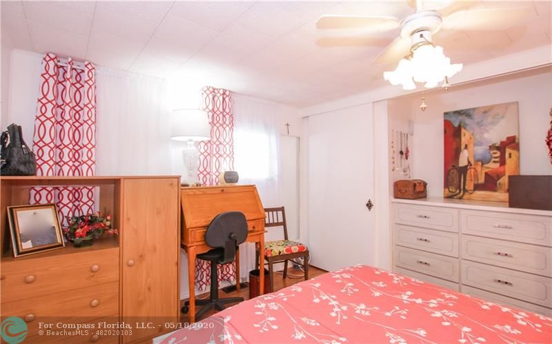 8630 Southwest 18th Place Davie, FL 33324 - Photo 53 of 58