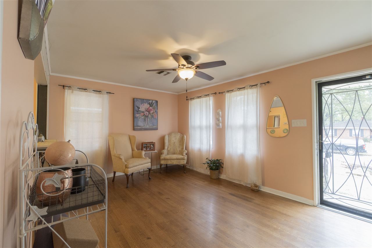 4902 Sea Isle Road Memphis, TN 38117 - Photo 6 of 17
