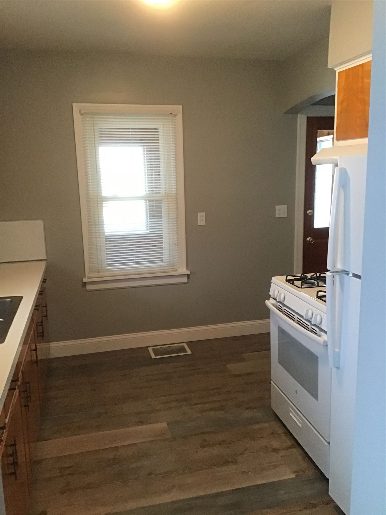 127 South 11th Street Decatur, IN 46733 - Photo 12 of 18