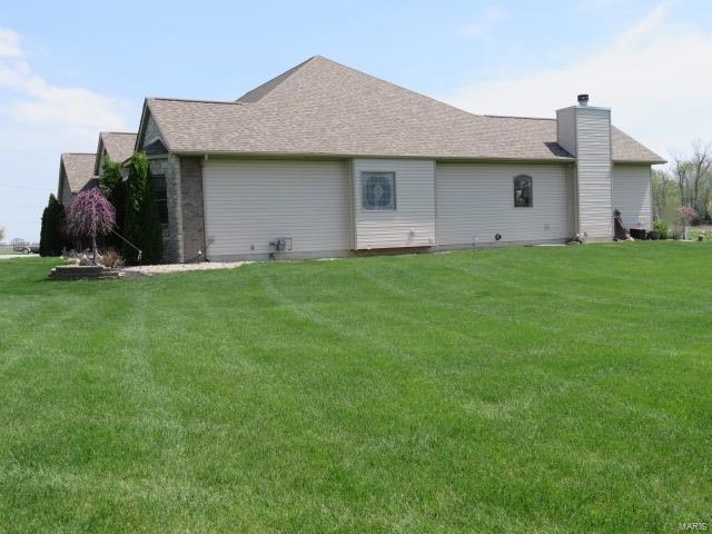 620 Mor Street Gillespie, IL 62033 - Photo 2 of 63 Gallery Image 2