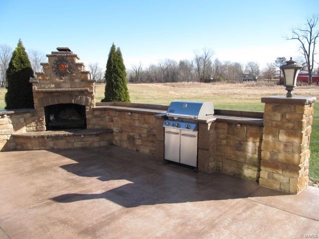 620 Mor Street Gillespie, IL 62033 - Photo 10 of 63 Gallery Image 10