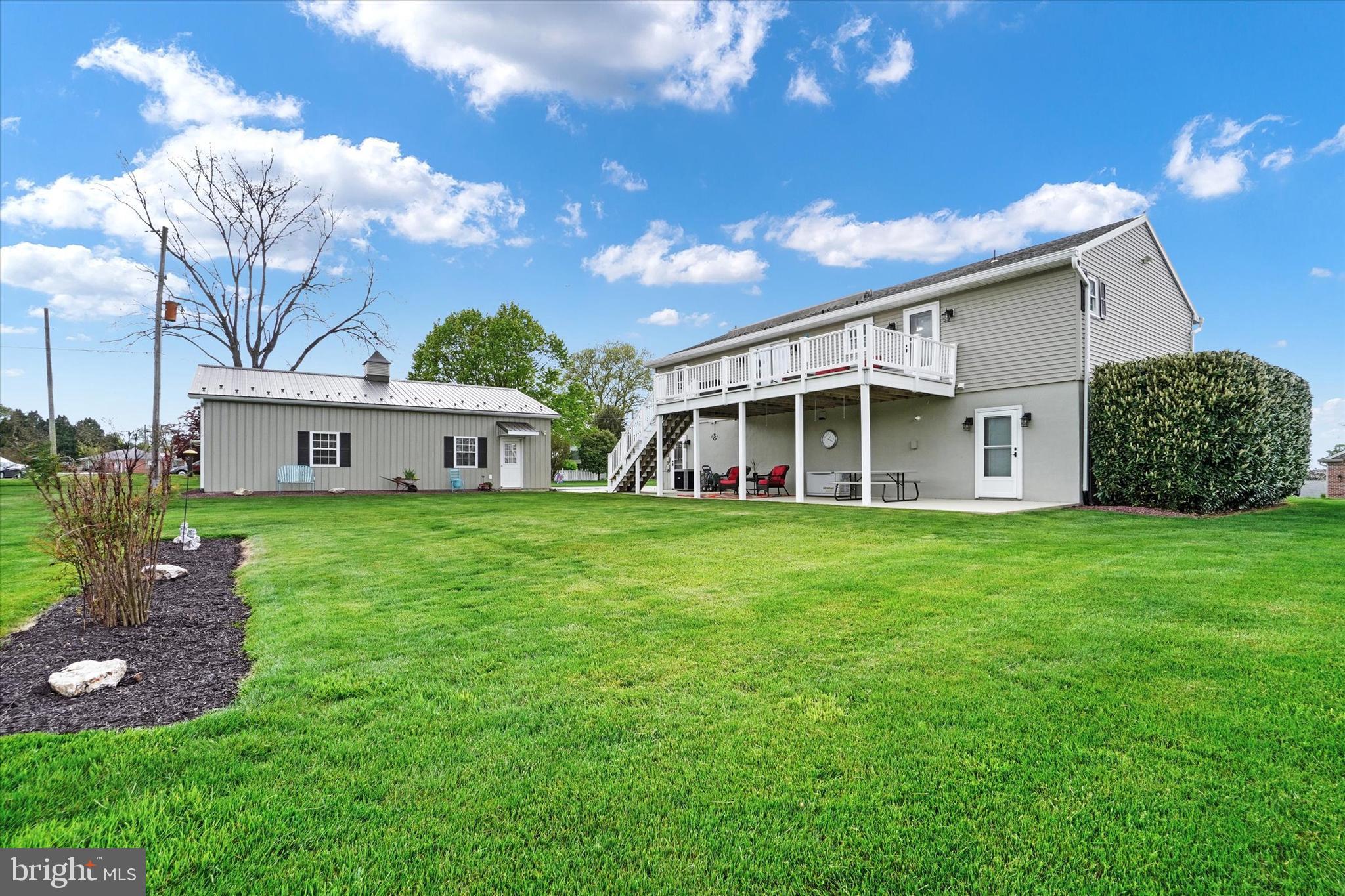 310 Dew Drop Road York, PA 17402 - Photo 23 of 32