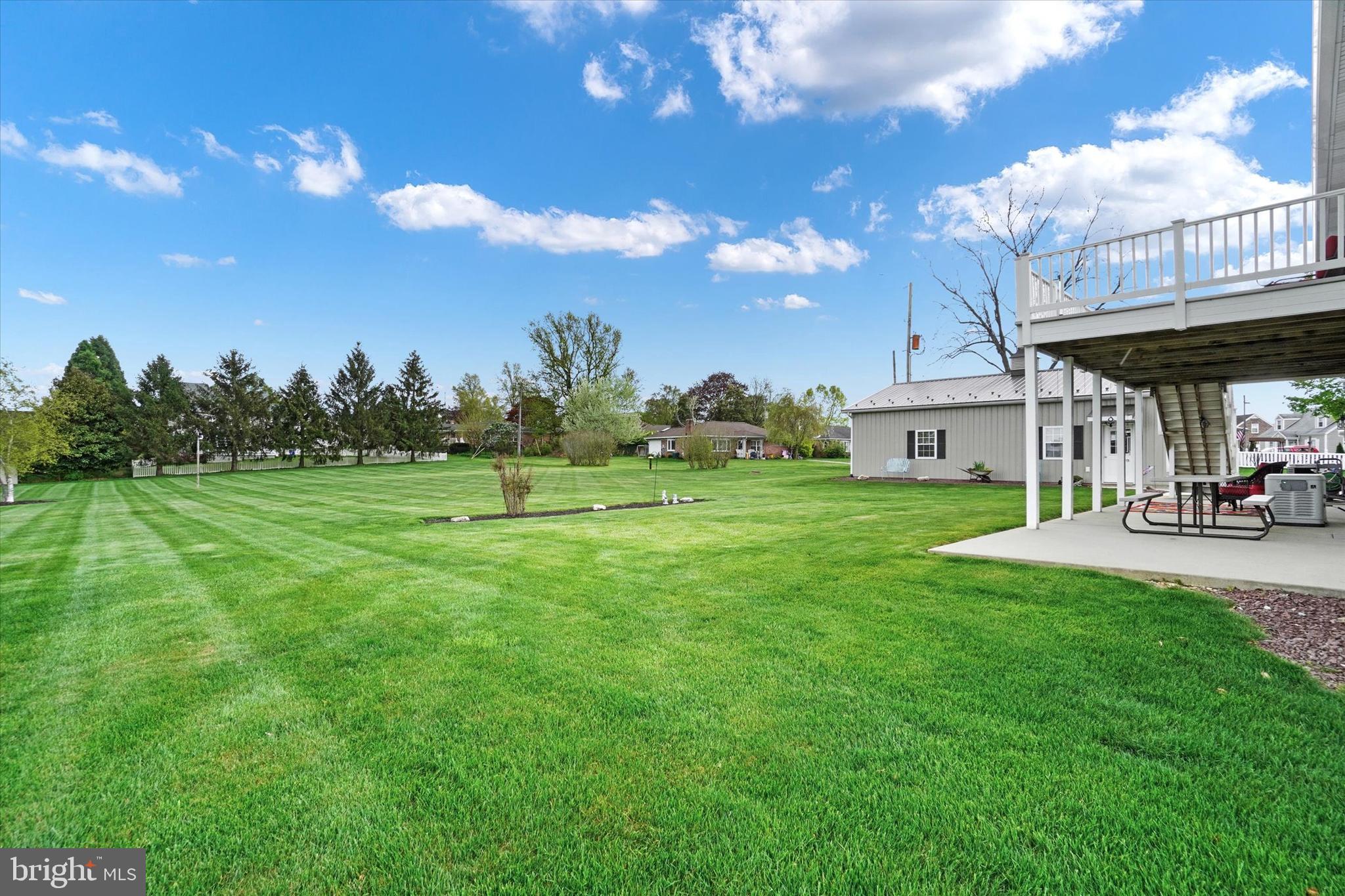 310 Dew Drop Road York, PA 17402 - Photo 24 of 32