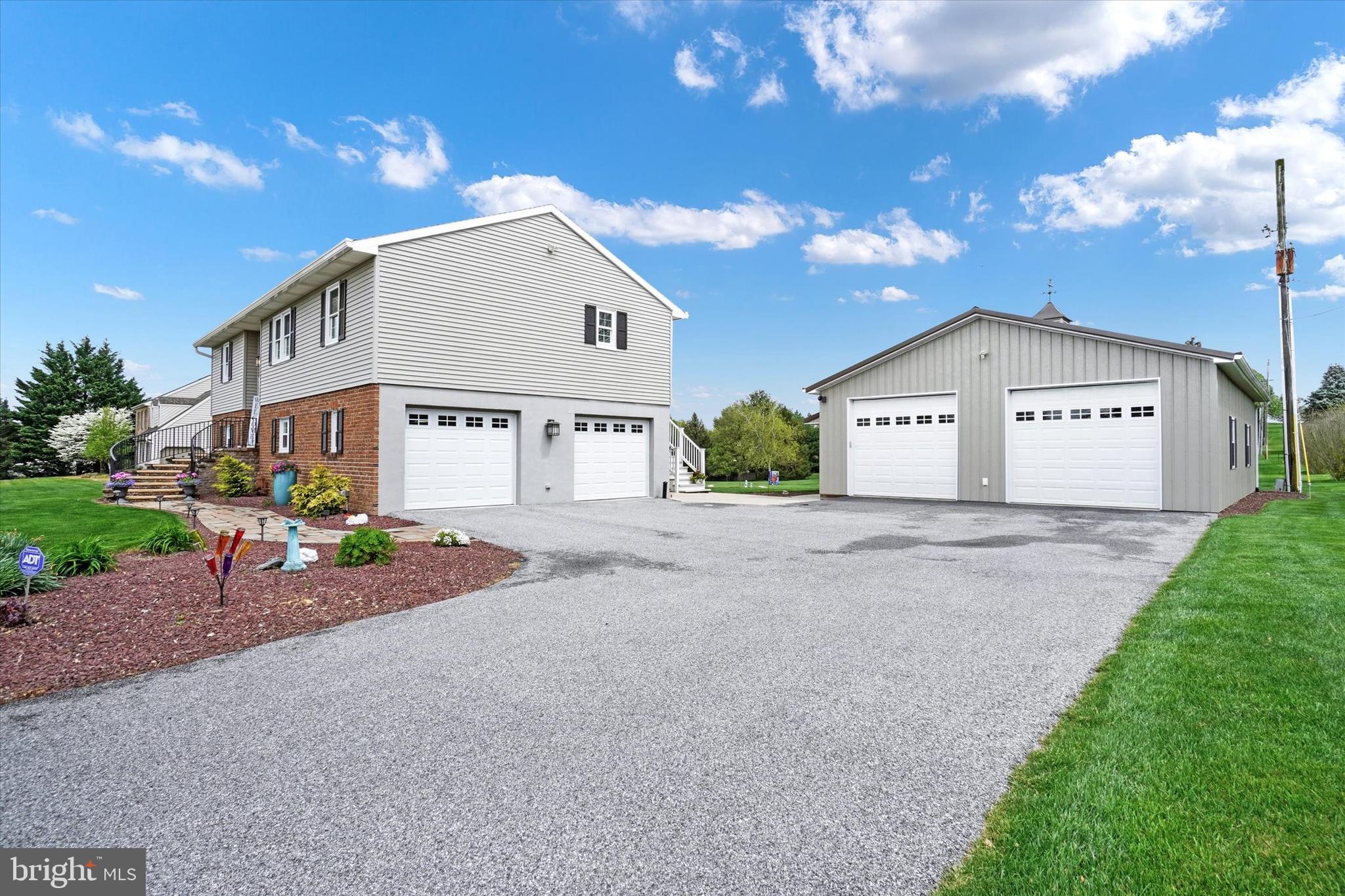 310 Dew Drop Road York, PA 17402 - Photo 26 of 32