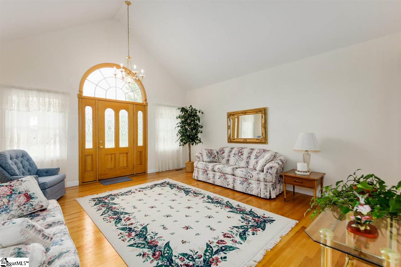 178 League Road Simpsonville, SC 29681 - Photo 5 of 36 Gallery Image 5