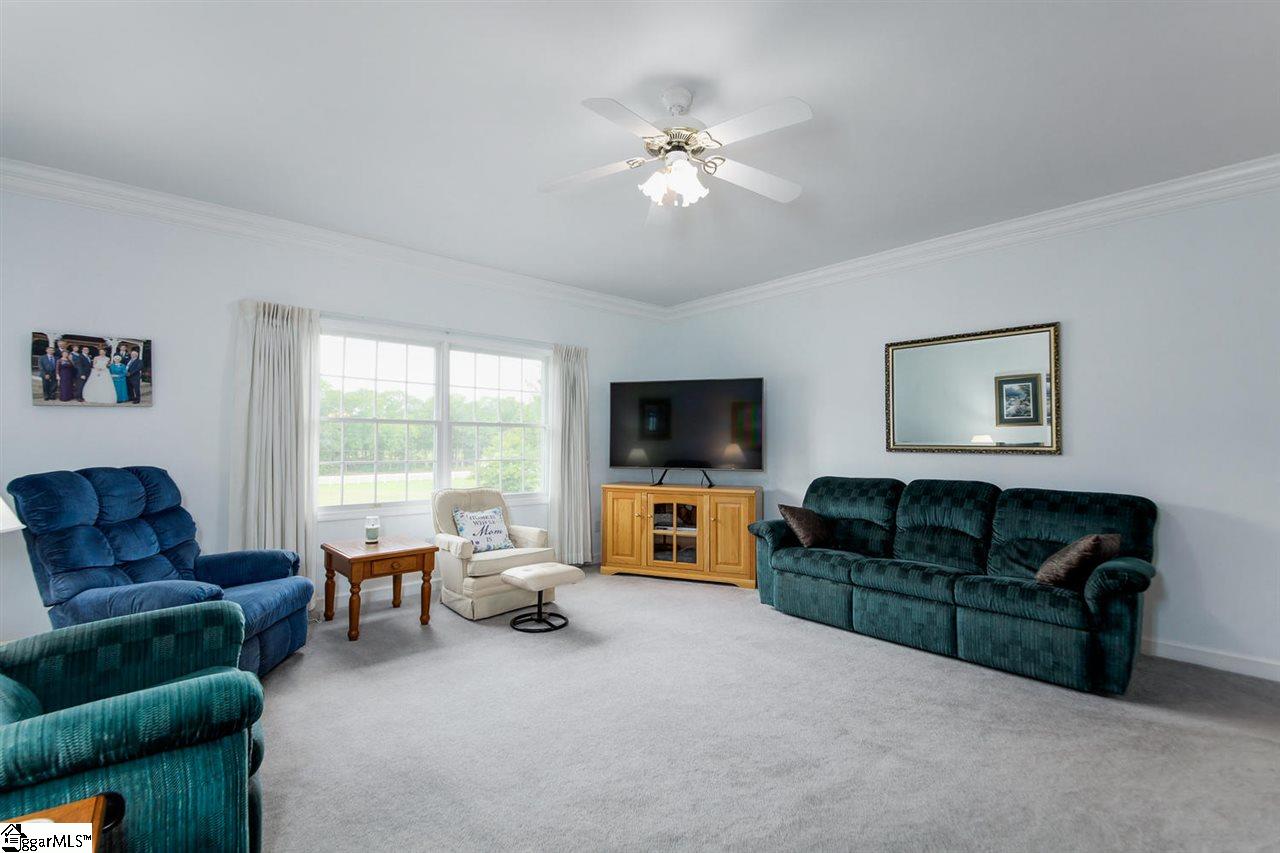 178 League Road Simpsonville, SC 29681 - Photo 6 of 36 Gallery Image 6