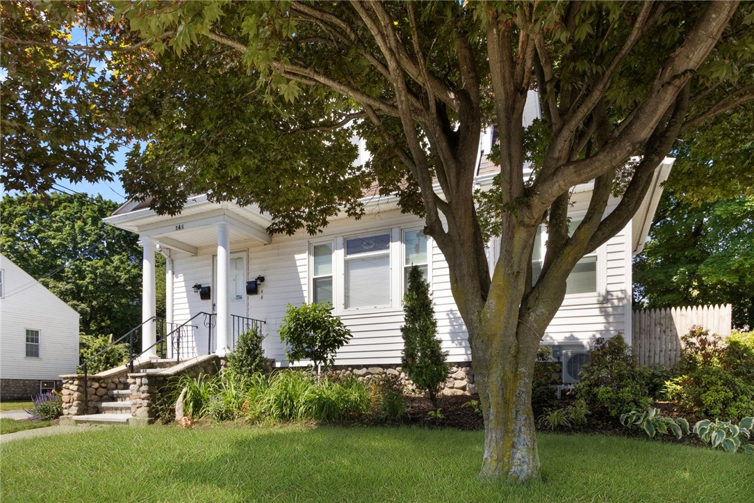 246 George Waterman Road, Unit 2 Johnston, RI 02919 - Photo 3 of 17