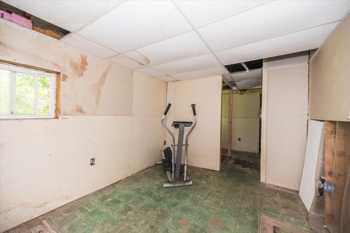 6028 Highway 35 Superior, WI 54880 - Photo 10 of 15