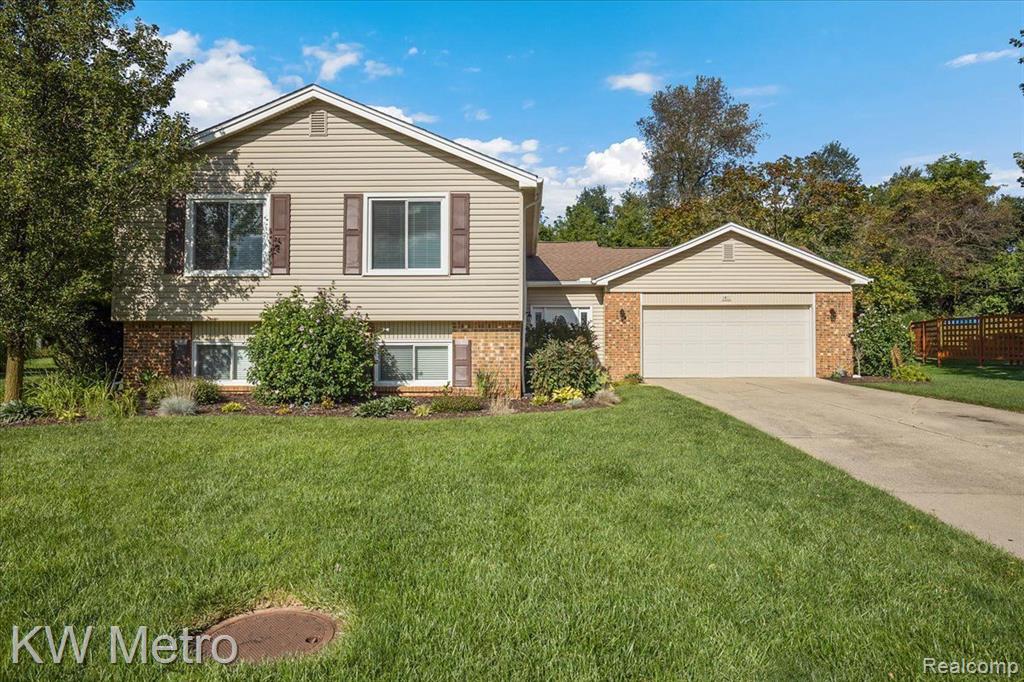 1411 Deerhurst Court Rochester Hills, MI 48307 - Photo 1 of 48