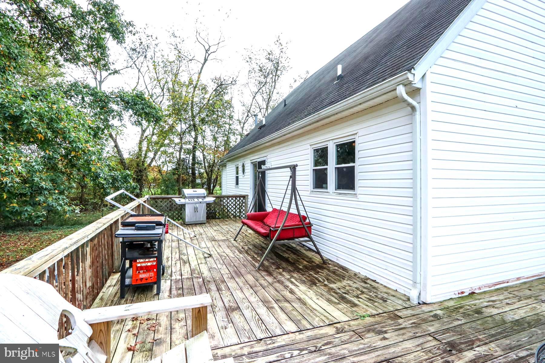 774 Yorketown Road Woodstown, NJ 08098 - Photo 21 of 25 Deck