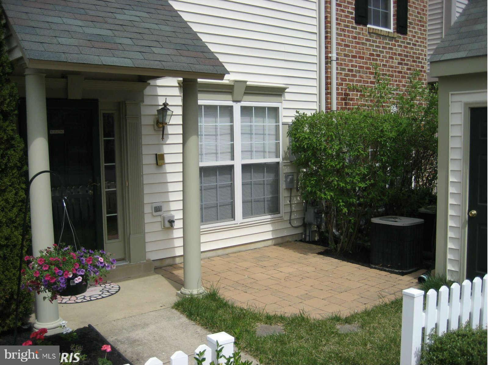 302 Roff Point Drive Odenton, MD 21113 - Photo 1 of 14 Exterior (Front)