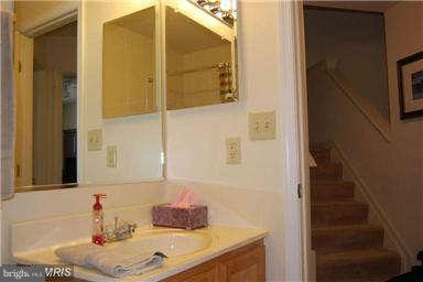 302 Roff Point Drive Odenton, MD 21113 - Photo 14 of 14 Bath